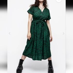 Disturbia - Midi dress - Ophidia Snake Print Button Up - US Size 6